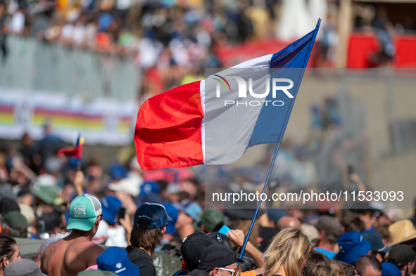 France fans attend the UCI Mountain Bike World Championships Men Downhill in Pal Arinsal, Andorra, on August 31, 2024. 