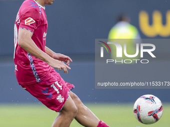 Luismi Cruz of CD Tenerife hits the ball during the Liga Hypermotion match between Cadiz CF and CD Tenerife at Nuevo Mirandilla in Seville,...