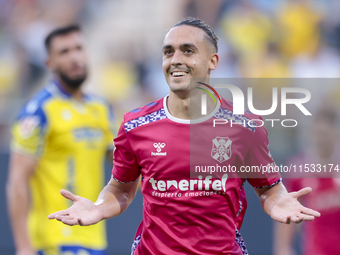 Luismi Cruz of CD Tenerife celebrates a goal during the Liga Hypermotion match between Cadiz CF and CD Tenerife at Nuevo Mirandilla in Sevil...