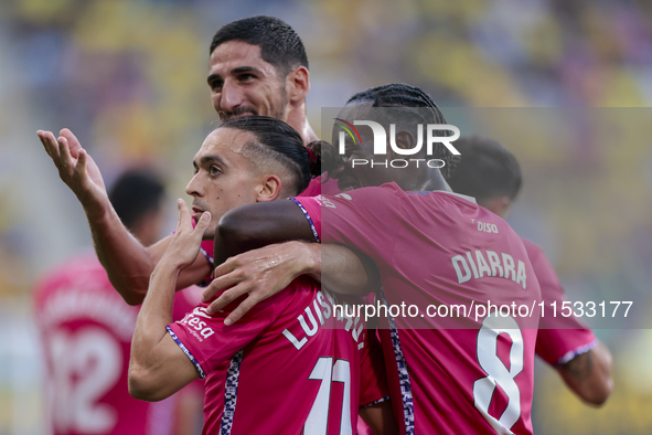 Luismi Cruz of CD Tenerife celebrates a goal during the Liga Hypermotion match between Cadiz CF and CD Tenerife at Nuevo Mirandilla in Sevil...