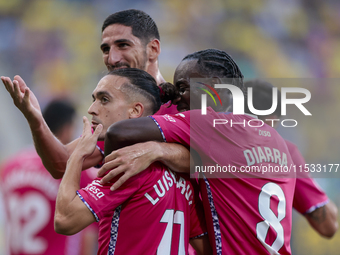 Luismi Cruz of CD Tenerife celebrates a goal during the Liga Hypermotion match between Cadiz CF and CD Tenerife at Nuevo Mirandilla in Sevil...