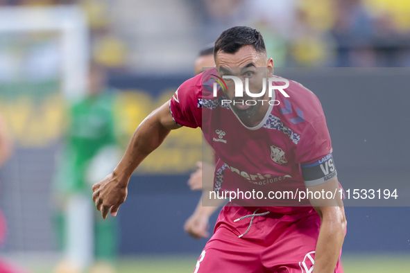 Enric Gallego of CD Tenerife during the Liga Hypermotion match between Cadiz CF and CD Tenerife at Nuevo Mirandilla in Seville, Spain, on Au...