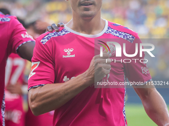 Luismi Cruz of CD Tenerife celebrates a goal during the Liga Hypermotion match between Cadiz CF and CD Tenerife at Nuevo Mirandilla in Sevil...