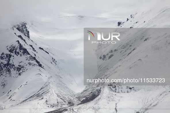 A view of the glacier at Tanggula Pass on the border between Qinghai and Tibet in Nagqu, Tibet, China, on August 7, 2024. 