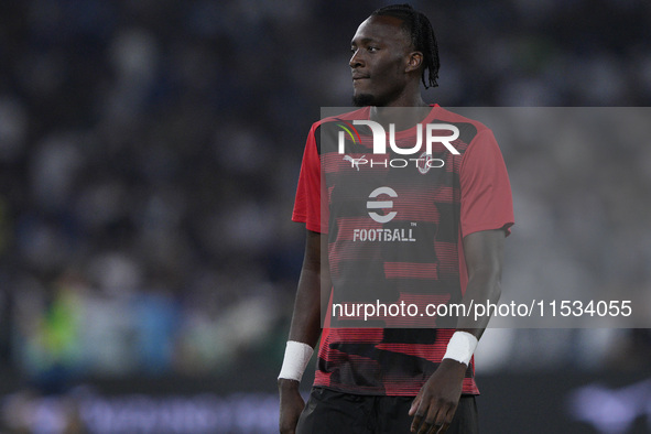 Tammy Abraham of AC Milan warms up during the Serie A match between Lazio and Milan at Stadio Olimpico in Rome, Italy, on August 31, 2024. 