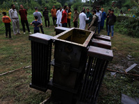 Burglars steal a 250 KV power transformer from Tarzoo Sopore in Baramulla district, Jammu and Kashmir, India, on September 1, 2024. The inte...