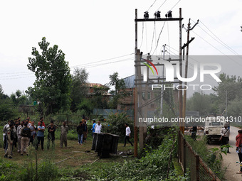 Burglars steal a 250 KV power transformer from Tarzoo Sopore in Baramulla district, Jammu and Kashmir, India, on September 1, 2024. The inte...