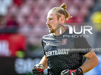 FC Twente goalkeeper Lars Unnerstall during the match between Utrecht and Twente at Stadium Galgenwaard for the Dutch Eredivisie 4th round s...