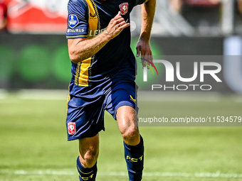 FC Twente player Michel Vlap plays during the match Utrecht vs. Twente at Stadium Galgenwaard for the Dutch Eredivisie 4th round season 2024...