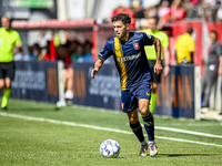 FC Twente player Mitchell van Bergen plays during the match Utrecht vs. Twente at Stadium Galgenwaard for the Dutch Eredivisie 4th round sea...