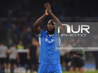 Romelu Lukaku of SSC Napoli applauds fans at the end of the Serie A match between SSC Napoli and Parma Calcio at Stadio Diego Armando Marado...