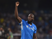 Romelu Lukaku of SSC Napoli applauds fans at the end of the Serie A match between SSC Napoli and Parma Calcio at Stadio Diego Armando Marado...