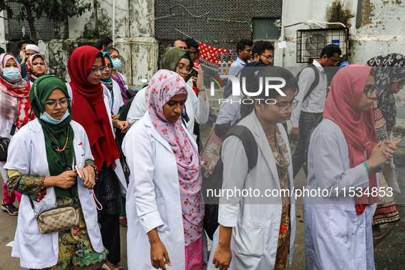 Patients Suffer As Medical Services Are Being Disrupted After Doctors Halted Work In Protest Of Assaults And Vandalism In The Hospital's Eme...