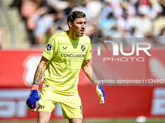 FC Utrecht goalkeeper Vasilis Barkas during the match between Utrecht and Twente at Stadium Galgenwaard for the Dutch Eredivisie 4th round s...