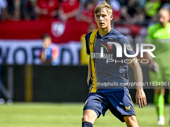 FC Twente player Max Bruns during the match Utrecht vs. Twente at Stadium Galgenwaard for the Dutch Eredivisie 4th round season 2024-2025 in...