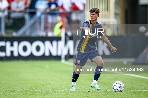 FC Twente player Bas Kuipers plays during the match Utrecht vs. Twente at Stadium Galgenwaard for the Dutch Eredivisie 4th round season 2024...