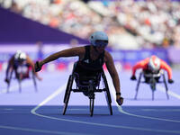 Hannah Cockroft of Great Britain in action in Women's 100m - T34 Round 1 during the Paris 2024 Paralympic Games at Stade de France on Septem...