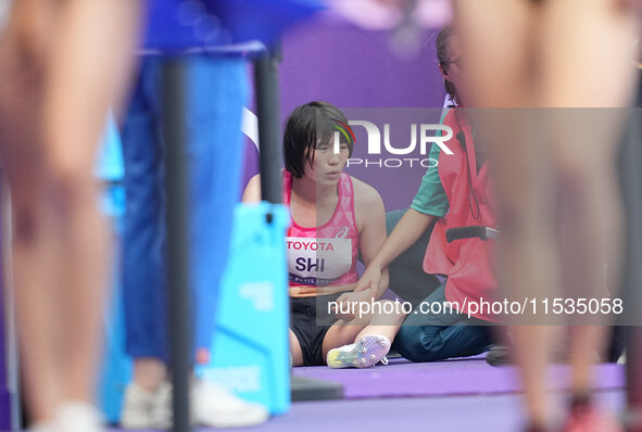 Yiting Shi of People's Republic of China on the ground in Women's 200m - T36 Final during the Paris 2024 Paralympic Games at Stade de France...