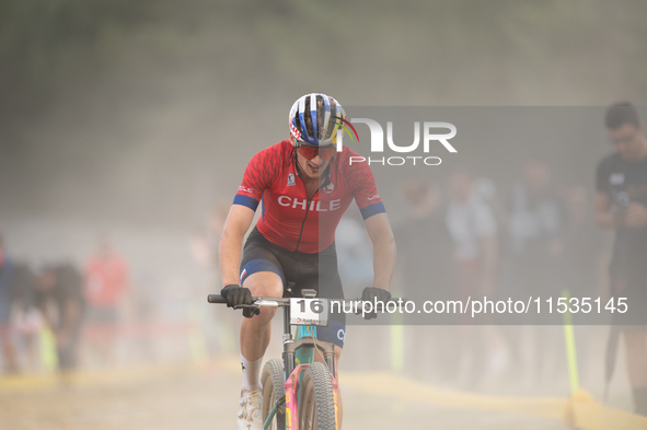 Martin Vidaurre of Chile competes in the UCI Mountain Bike World Championships Men in Pal Arinsal, Andorra, on September 1, 2024. 