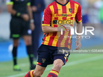 Frederic Gilbert of US Lecce is in action during the Serie A match between Lecce and Cagliari in Lecce, Italy, on August 31, 2024. (