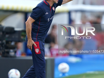 Coach Davide Nicola of Cagliari reacts during the Serie A match between Lecce and Cagliari in Lecce, Italy, on August 31, 2024. (