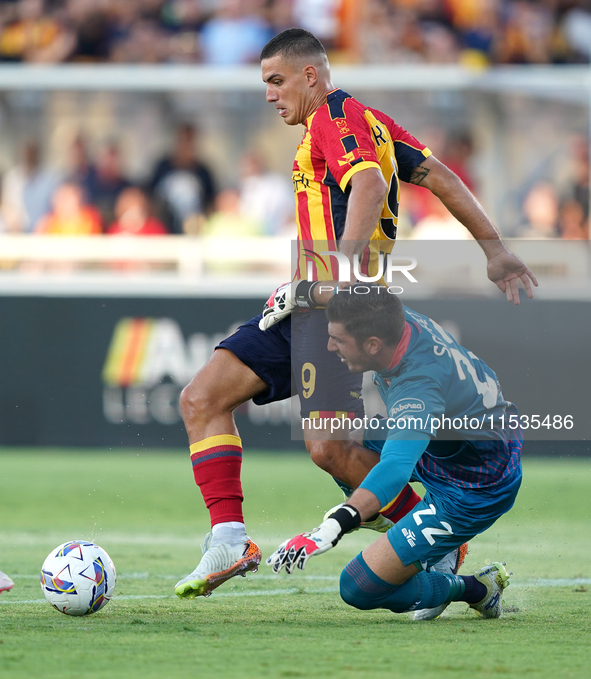 Nikola Krstovic of US Lecce is in action during the Serie A match between Lecce and Cagliari in Lecce, Italy, on August 31, 2024. 