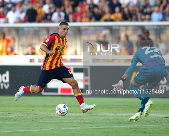 Nikola Krstovic of US Lecce is in action during the Serie A match between Lecce and Cagliari in Lecce, Italy, on August 31, 2024. 