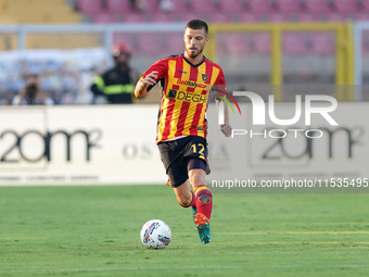 Frederic Gilbert of US Lecce is in action during the Serie A match between Lecce and Cagliari in Lecce, Italy, on August 31, 2024. (