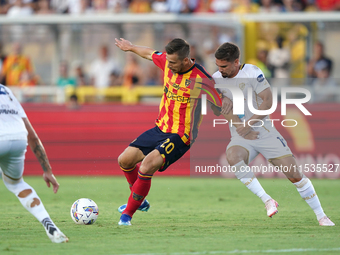 Ylber Ramadani of US Lecce is in action during the Serie A match between Lecce and Cagliari in Lecce, Italy, on August 31, 2024. (