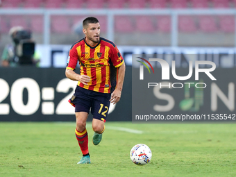 Frederic Gilbert of US Lecce is in action during the Serie A match between Lecce and Cagliari in Lecce, Italy, on August 31, 2024. (