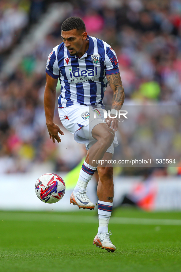 Karlan Grant of West Bromwich is in action during the Sky Bet Championship match between West Bromwich Albion and Swansea City at The Hawtho...