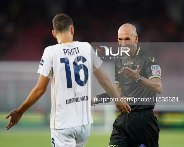 Referee Michael Fabbri officiates the Serie A match between Lecce and Cagliari in Lecce, Italy, on August 31, 2024. 