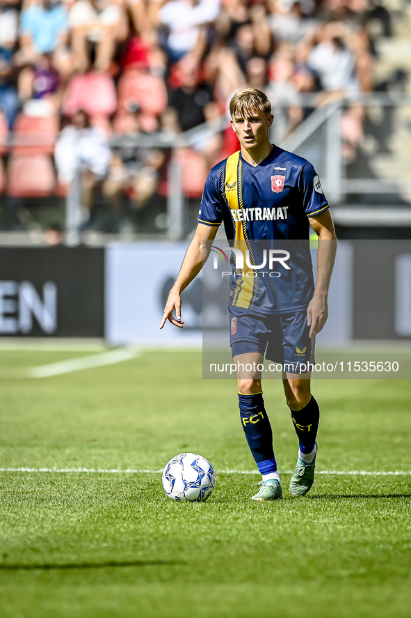 FC Twente player Max Bruns during the match Utrecht vs. Twente at Stadium Galgenwaard for the Dutch Eredivisie 4th round season 2024-2025 in...