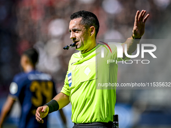 Referee Dennis Higler officiates the match between Utrecht and Twente at Stadium Galgenwaard for the Dutch Eredivisie 4th round season 2024-...