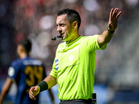 Referee Dennis Higler officiates the match between Utrecht and Twente at Stadium Galgenwaard for the Dutch Eredivisie 4th round season 2024-...