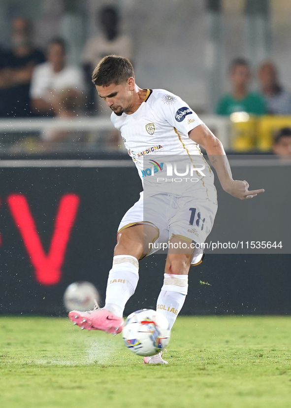 Razvan Marin of Cagliari Calcio is in action during the Serie A match between Lecce and Cagliari in Lecce, Italy, on August 31, 2024. 