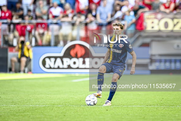 FC Twente player Youri Regeer during the match Utrecht vs. Twente at Stadium Galgenwaard for the Dutch Eredivisie 4th round season 2024-2025...