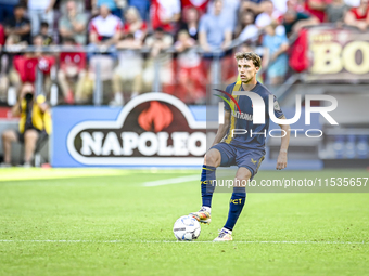 FC Twente player Youri Regeer during the match Utrecht vs. Twente at Stadium Galgenwaard for the Dutch Eredivisie 4th round season 2024-2025...