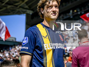 FC Twente player Sam Lammers during the match Utrecht vs. Twente at Stadium Galgenwaard for the Dutch Eredivisie 4th round season 2024-2025...