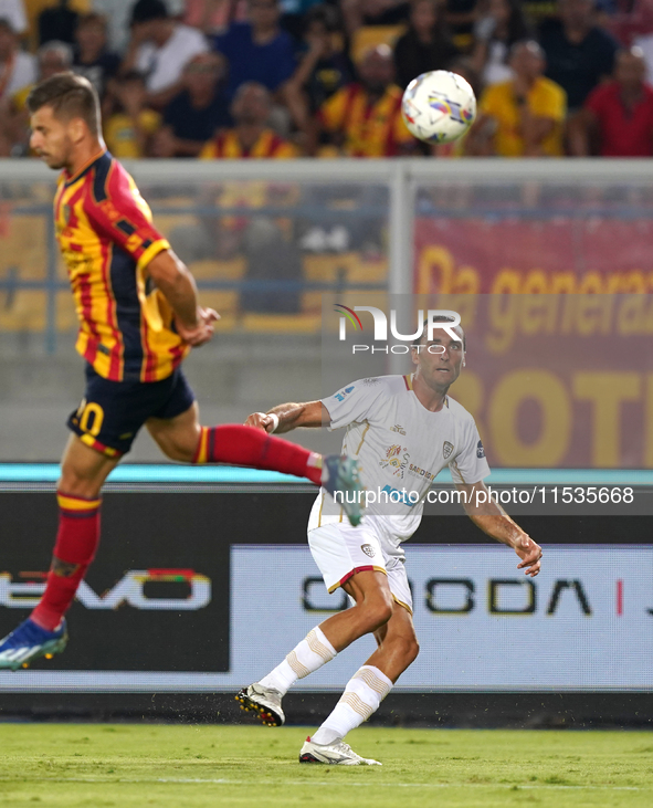 Tommaso Augello of Cagliari Calcio is in action during the Serie A match between Lecce and Cagliari in Lecce, Italy, on August 31, 2024. 