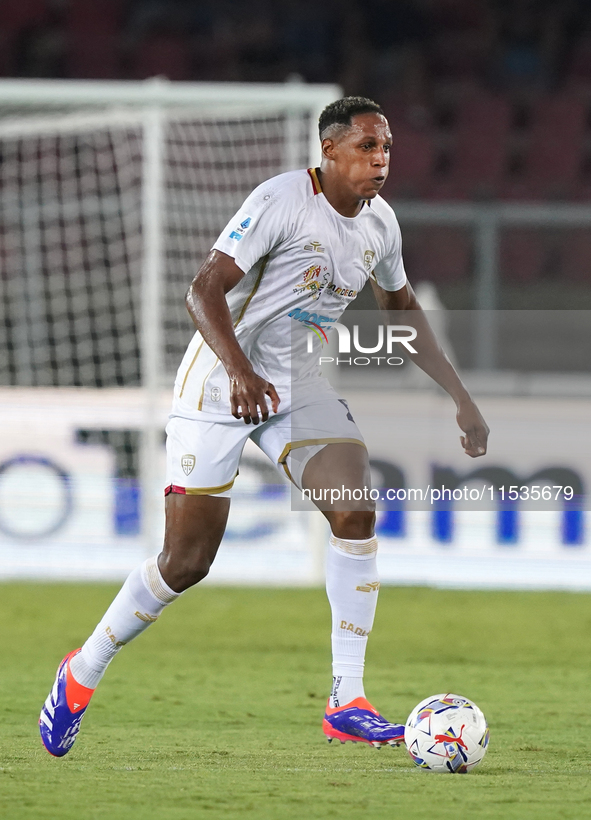 Yerry Mina of Cagliari Calcio is in action during the Serie A match between Lecce and Cagliari in Lecce, Italy, on August 31, 2024. 