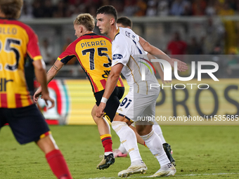 Roberto Piccoli of Cagliari Calcio is in action during the Serie A match between Lecce and Cagliari in Lecce, Italy, on August 31, 2024. (