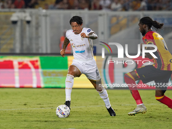 Gianluca Lapadula of Cagliari Calcio is in action during the Serie A match between Lecce and Cagliari in Lecce, Italy, on August 31, 2024. (