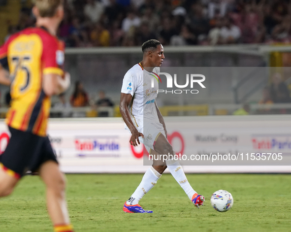 Yerry Mina of Cagliari Calcio is in action during the Serie A match between Lecce and Cagliari in Lecce, Italy, on August 31, 2024. 