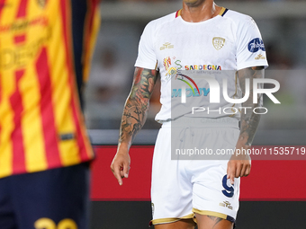 Gianluca Lapadula of Cagliari Calcio is in action during the Serie A match between Lecce and Cagliari in Lecce, Italy, on August 31, 2024. (