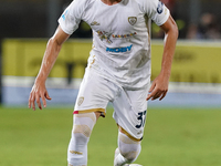 Paulo Azzi of Cagliari Calcio is in action during the Serie A match between Lecce and Cagliari in Lecce, Italy, on August 31, 2024. (