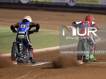 Mark Parker of Edinburgh Monarchs Academy and William Cairns (Reserve) of Belle Vue 'Cool Running' Colts during the WSRA National Developmen...