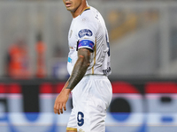 Gianluca Lapadula of Cagliari Calcio is in action during the Serie A match between Lecce and Cagliari in Lecce, Italy, on August 31, 2024. (