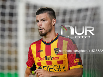 Frederic Gilbert of US Lecce gestures during the Serie A match between Lecce and Cagliari in Lecce, Italy, on August 31, 2024. (