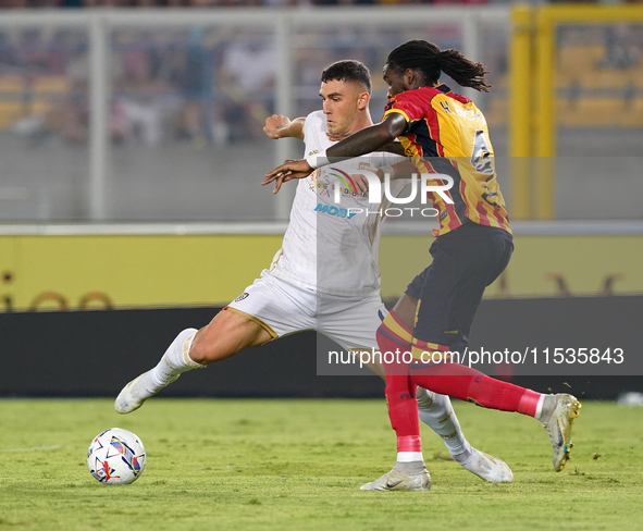 Roberto Piccoli of Cagliari Calcio is in action during the Serie A match between Lecce and Cagliari in Lecce, Italy, on August 31, 2024. 